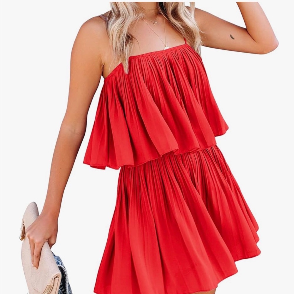 Chic Strapless Red Romper